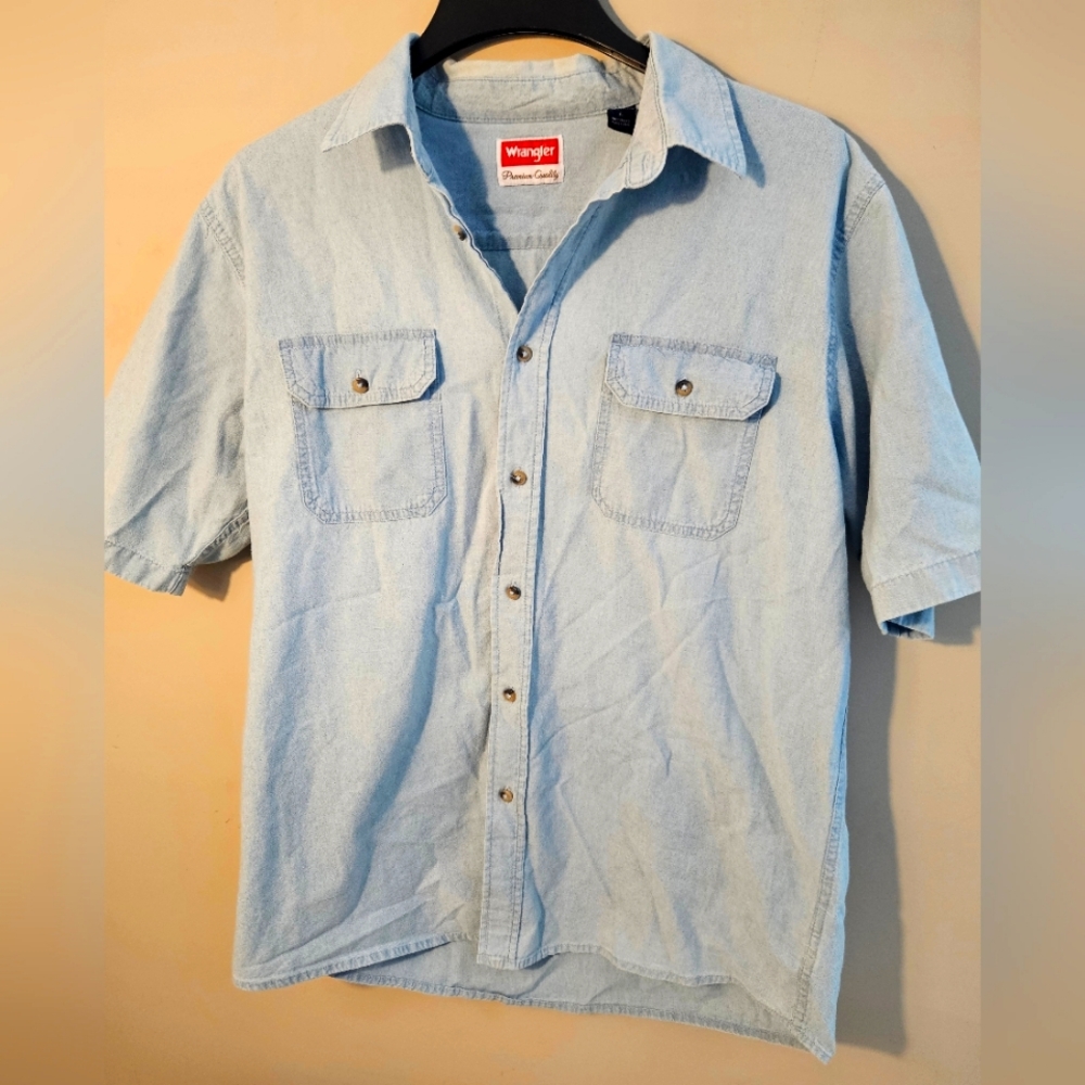 Wrangler Men's Light Blue Denim Short Sleeve 100% Cotton Shirt